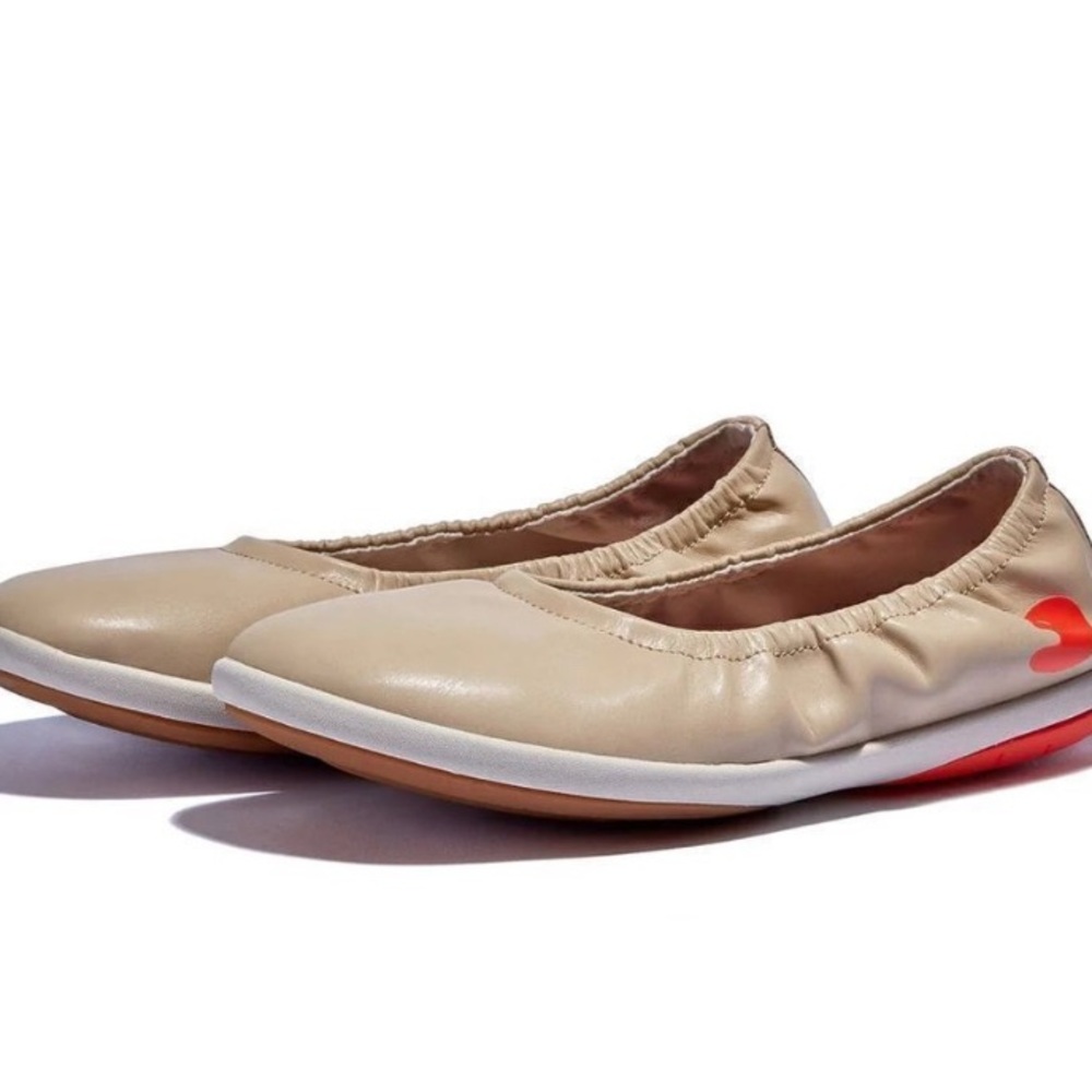 UIN ballet flats 7.5